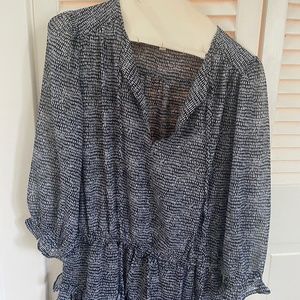 Blake and white dress! Pinch